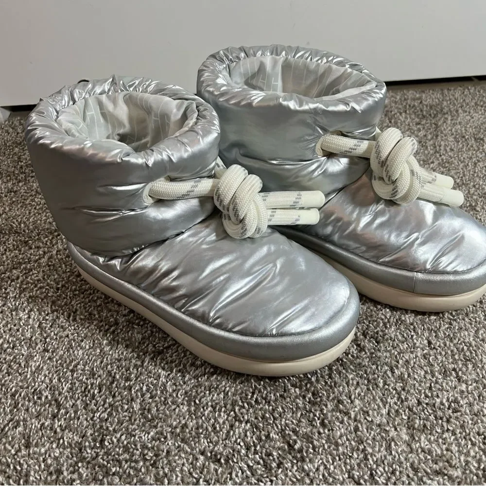 UGG classic maxi